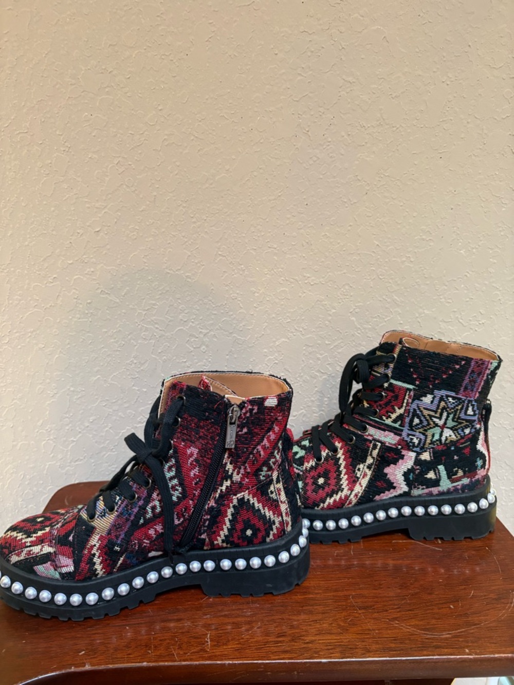 Jessica Simpson Boots - Picture 3 of 6